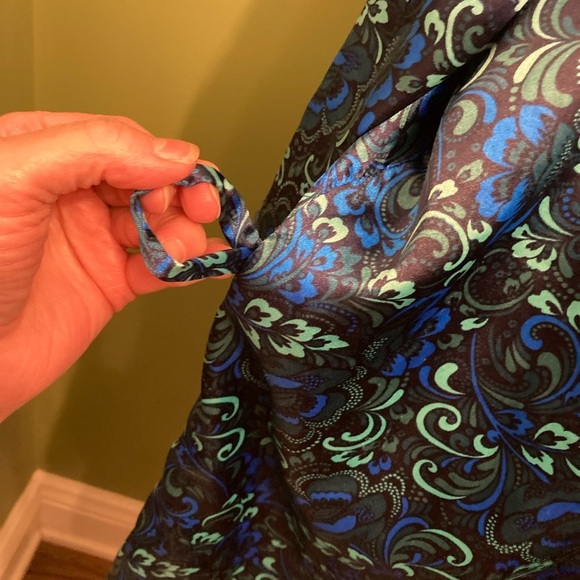 George Blue Floral Satin Robe - Picture 3 of 5